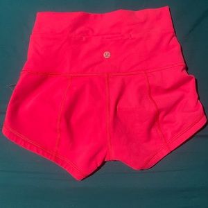 Lululemon pink booty shorts size 4